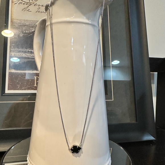 Kendra Scott Tess Black Pendant Silver Tone Necklace - Picture 3 of 6